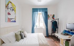 B&B Ibiscus